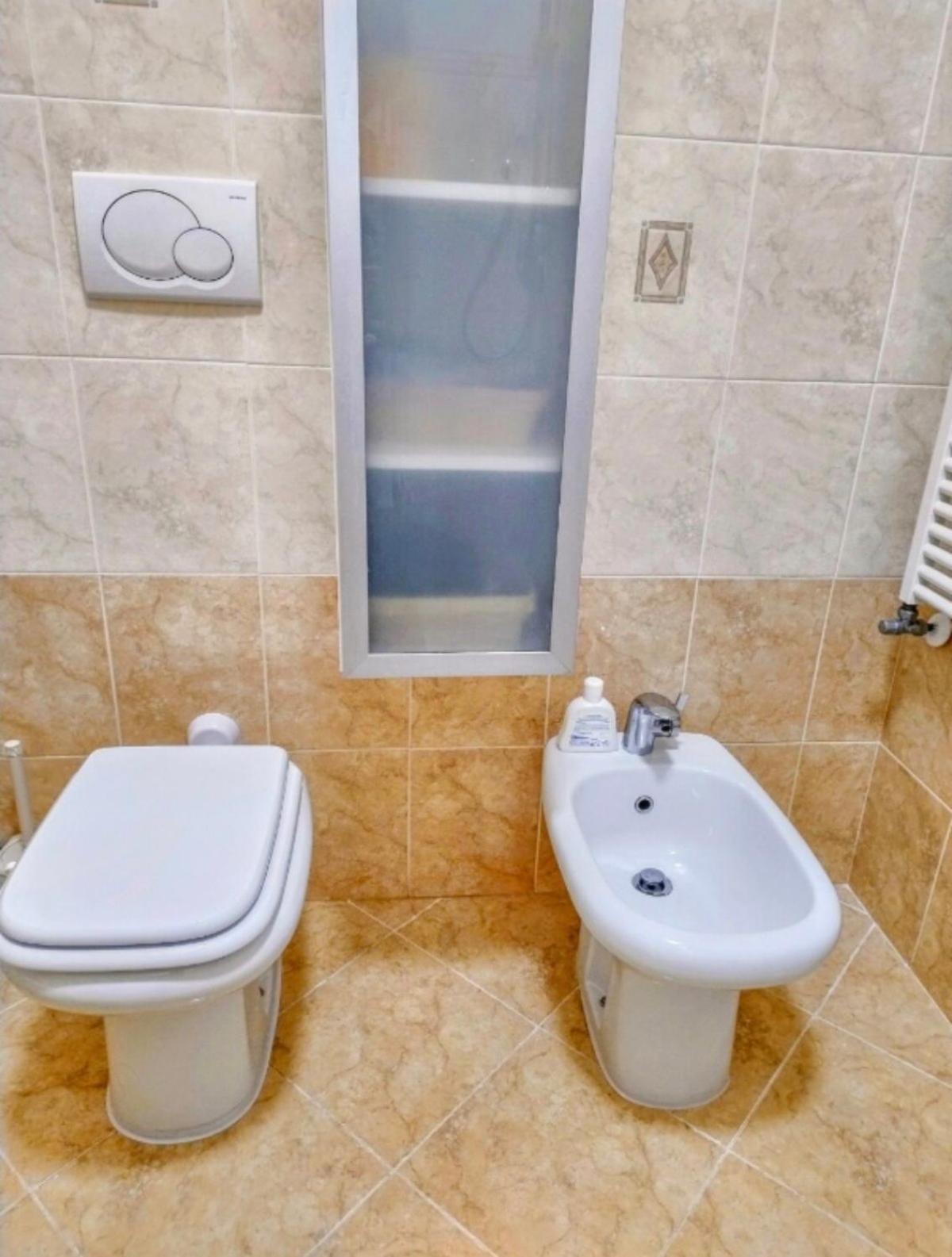 Camera Privata Nell'Appartamento In Zona Residenziale Con 2 Piscine Rapallo Exterior photo
